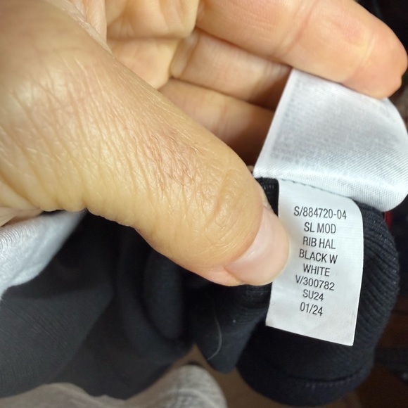 Gap Modern Ribbed Halter Tank - Picture 5 of 5